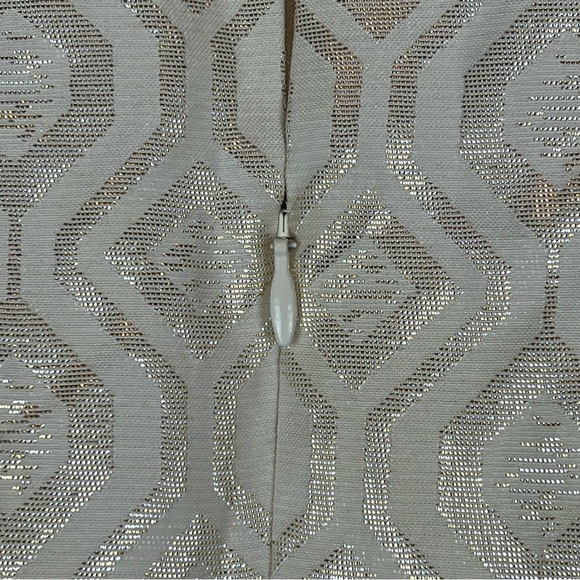 WHBM White Metallic Jacquard Shift Mini Dress Jewel Embellished Neckline size 8 - Picture 10 of 13